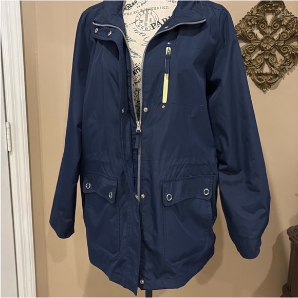 **IZOD Jacket Zip Closure Drawstring Waist Versatile Lightweight Front Pockets L - Picture 3 of 13